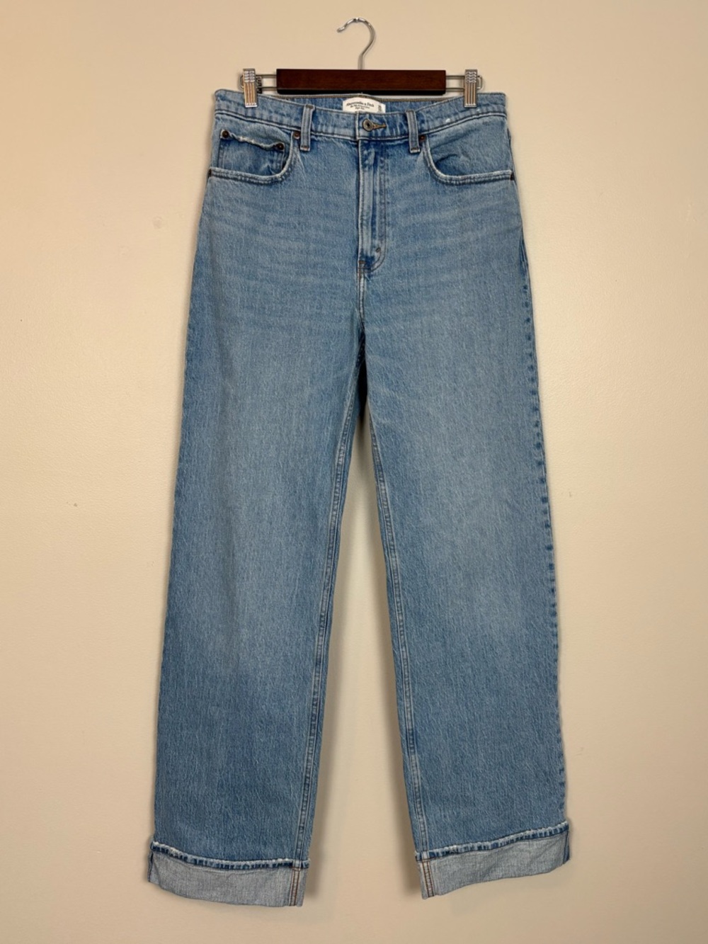 Abercrombie & Fitch Jeans Womens 30 Blue The 90s Relaxed High Rise Cuffed Denim